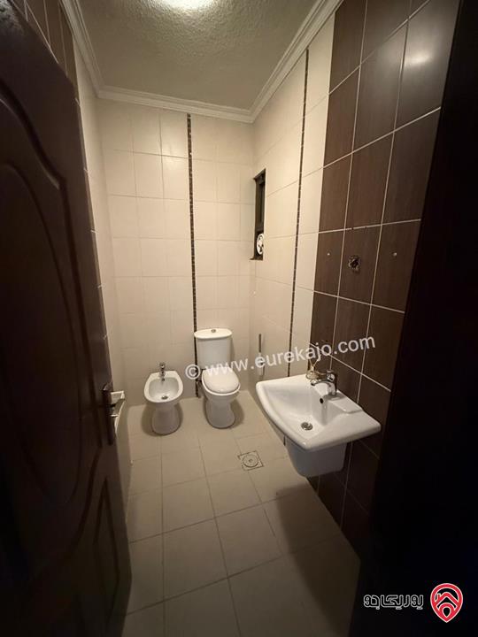 شقة مميزة طابق أول مساحة 185م للبيع في عمان - ضاحية الرشيد