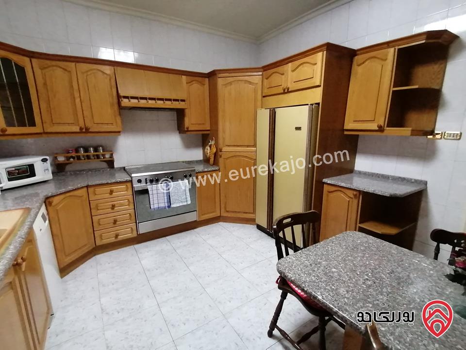 شقة ارضية مساحة 196م مفروشة مع حديقة 150م للبيع في عمان - الدوار الرابع مقابل جسر عبدون - المنطقة الدبلوماسية