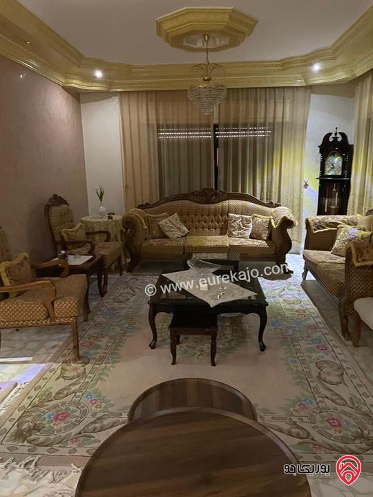 فيلا طابقين على ارض 998م للبيع في عمان - طبربور  