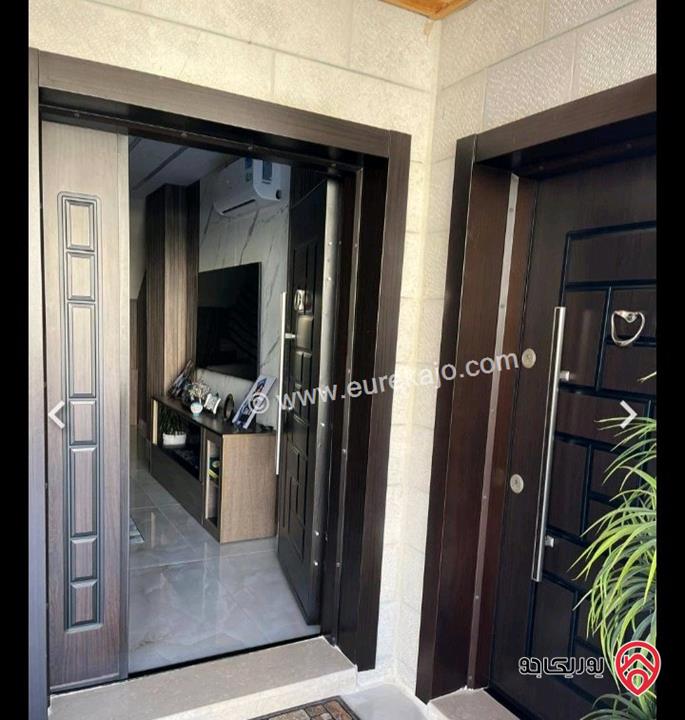 فيلا متلاصقة مساحة 350م للبيع في عمان - ضاحية الرشيد 
