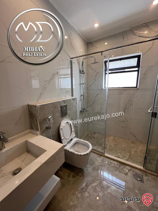 شقق للبيع في عمان - الشميساني مساحات 220م تشطيبات و ديكورات عصرية فاخرة اطلالة جميلة جديدة لم تسكن