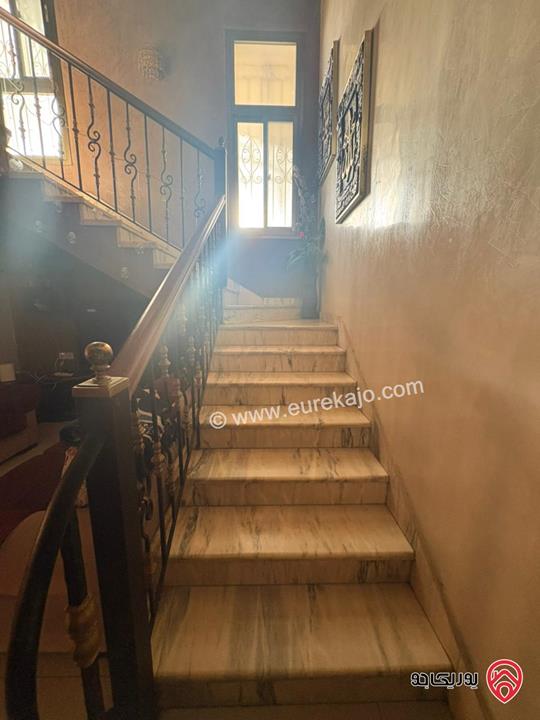 فيلا مساحة 500م على أرض 406م للبيع في الزرقاء - جبل طارق قرب اسواق مكة  