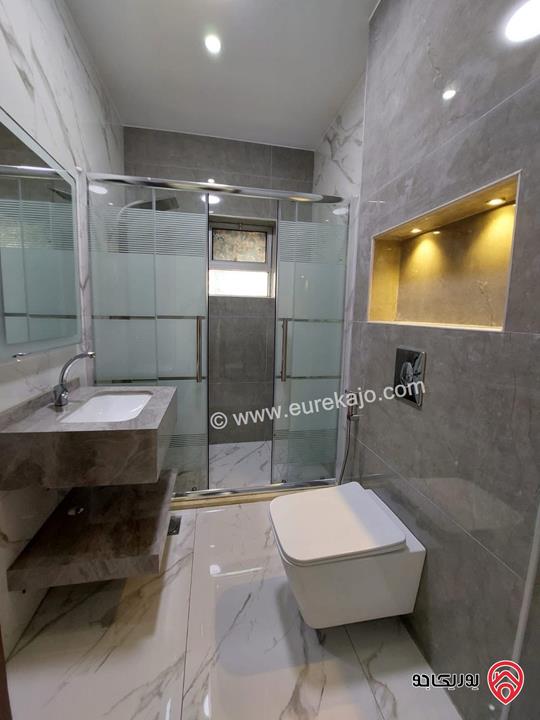 شقة مساحة 190م طابق أول للبيع في عمان - تلاع العلي