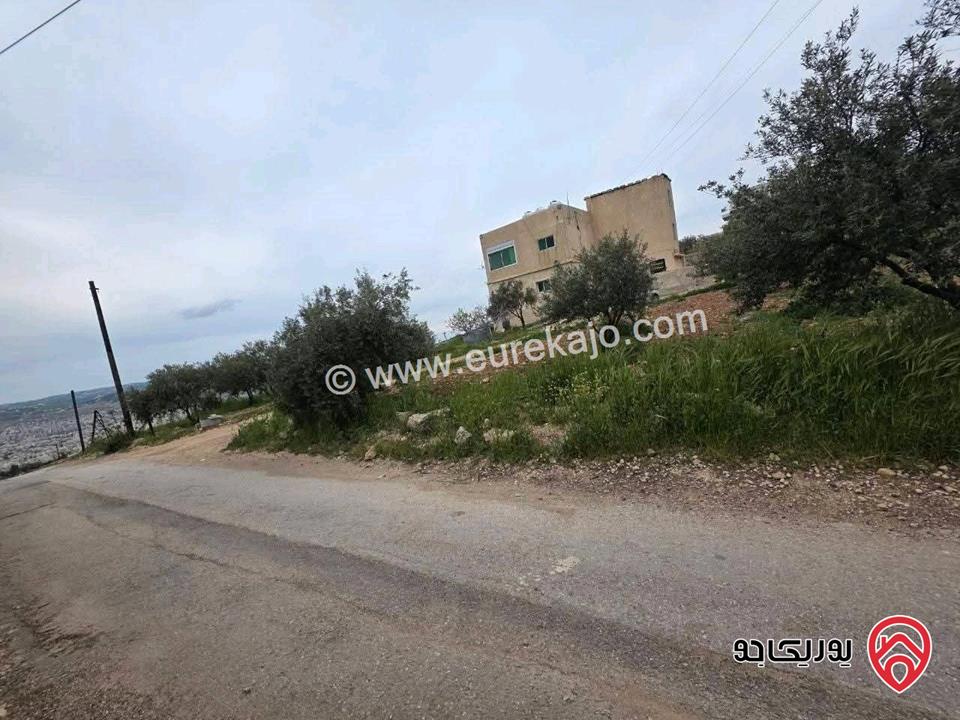ارض مساحة 992م مميزة للبيع في عمان - صافوط اطلالة على شارع الاردن 