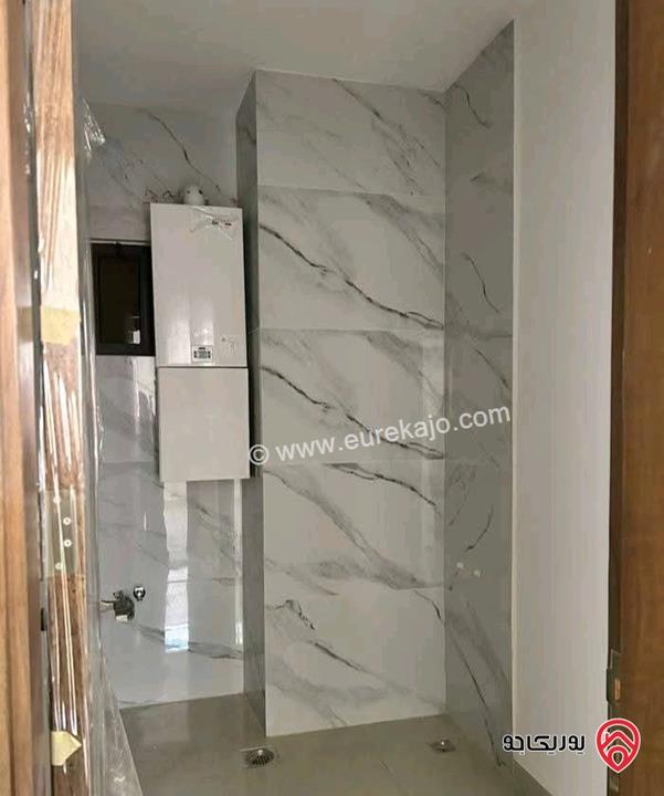 شقة فارغة أرضية مساحة 230م للايجار في عمان - ضاحية الأمير راشد 