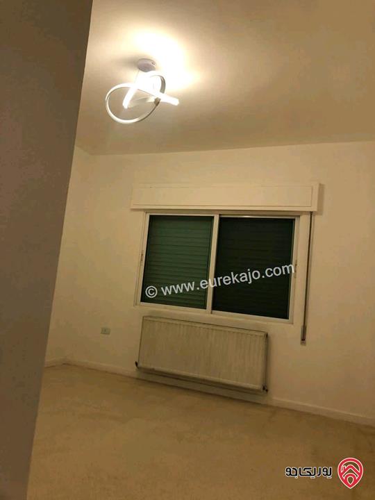 شقة فارغة مساحة 200م طابق أول للايجار في عمان - دير غبار 