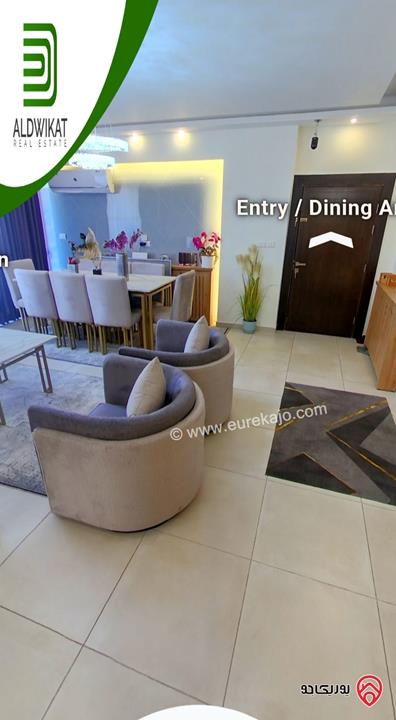شقة للبيع في عمان - خلدا طابق اول مساحة البناء 205م ومساحة الترس 30م