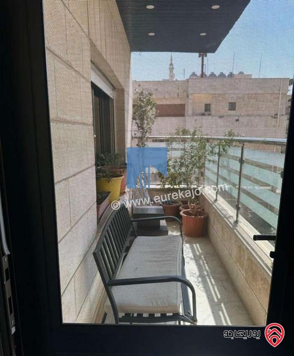 شقة مميزة طابق ثالث 185م تشطيب سوبر ديلوكس بسعر مغري للبيع في عمان - الشميساني