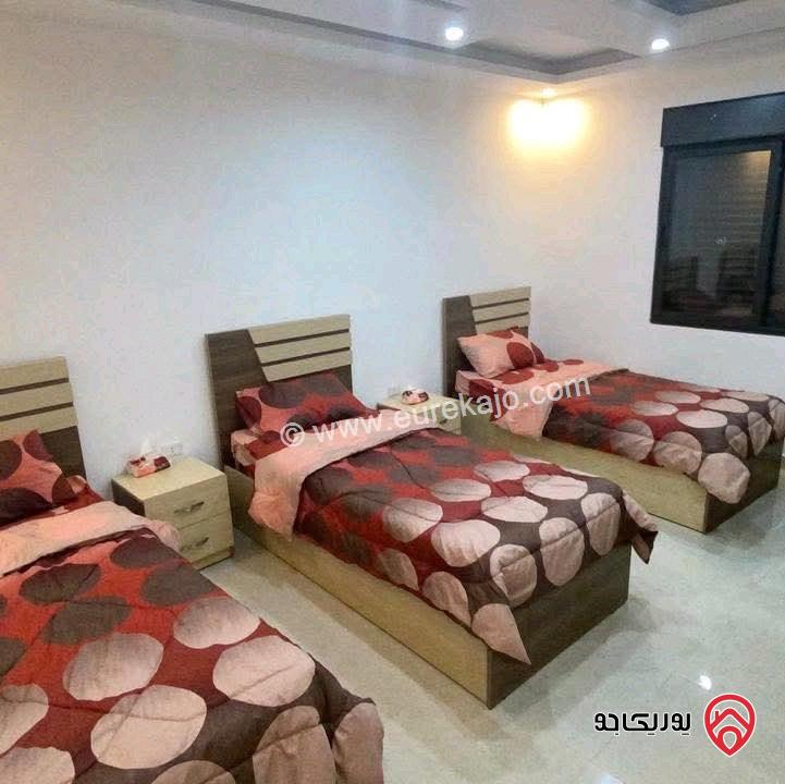 مزرعة مساحة الأرض 570م والبناء 274م للبيع في البحر الميت - الراما بجانب كازية المناصير الشارع الرئيسي تقريبا