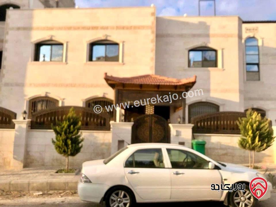 فيلا مميزة مساحة 500م على أرض 320م للبيع في عمان - ابو علندا جبل الحديد 