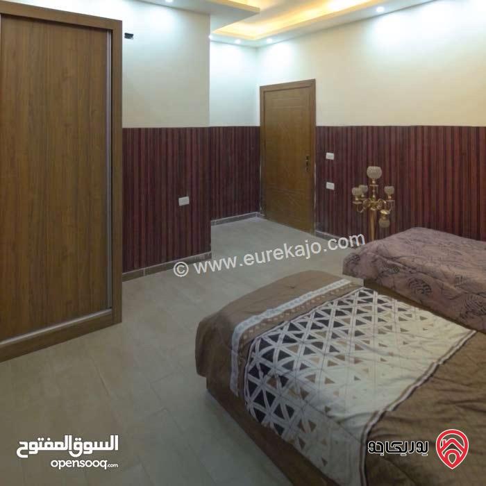 مزرعة وشاليه مساحة الأرض 4 دونم والبناء 500م للبيع في الزرقاء الكمشة قضاء بيرين