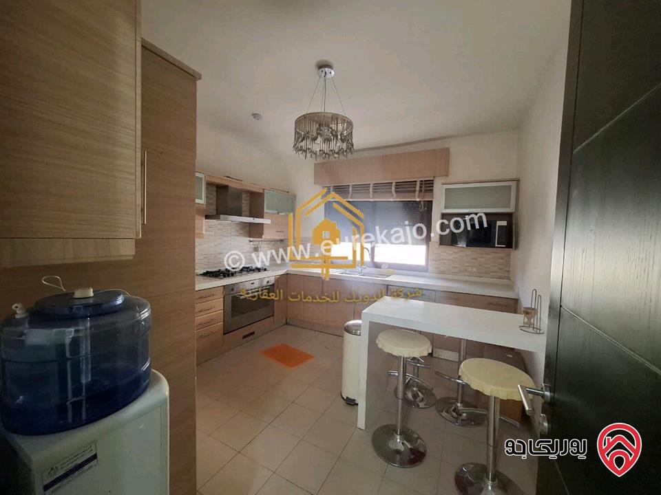 شقة مفروشة طابق ثاني مساحة 200م للإيجار في عمان - ضاحية الأمير راشد 