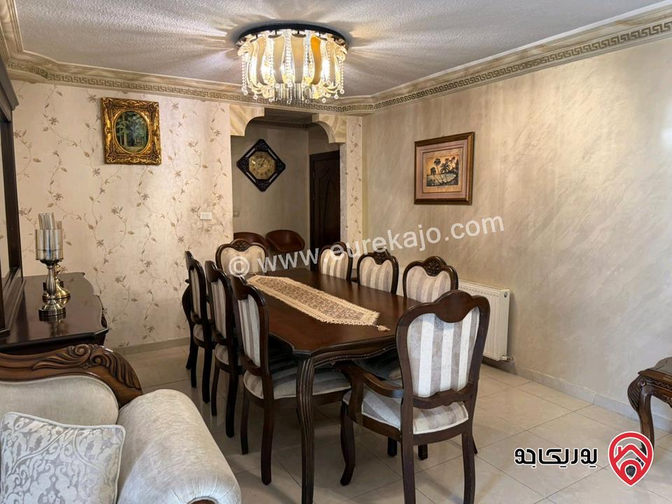 شقة ارضية مساحة 174م ترس مكرمد 90م وتراسات 100م للبيع في عمان - الرابية 
