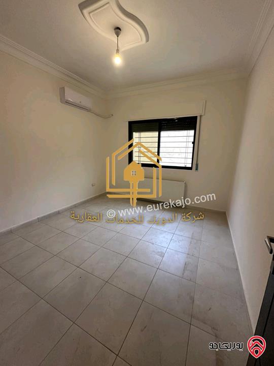 شقة فارغة أرضي طابق أرضي مساحة 150م داخلي و 150م خارجي للايجار في عمان - دابوق 