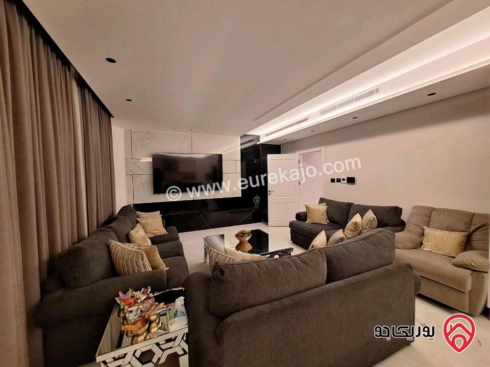 شقة فخمة طابق ثاني مساحة 333م للبيع في عمان - عبدون بالقرب من السفارة السعودية