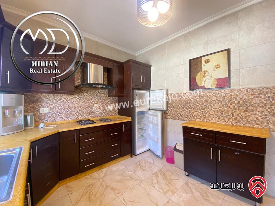 شقة مفروشة للايجار في عمان - ضاحية الامير راشد مساحة 100م طابق اول تشطيبات و فرش فاخر جداً