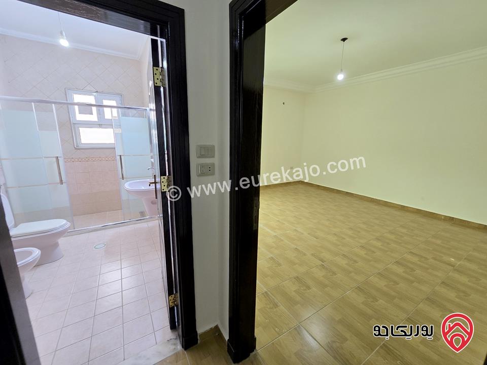 شقه طابقية مساحة 300 م طابق أول للإيجار السنوي في عمان - ضاحية الأمير راشد 