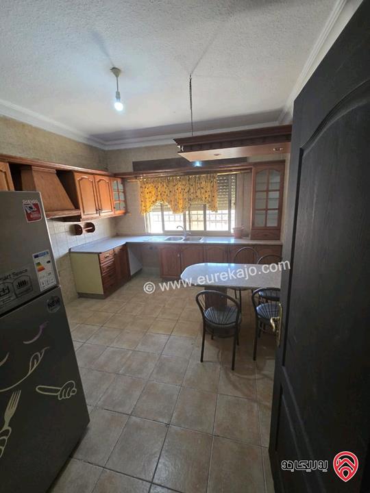 شقة مطلة طابق ثالث مساحة 187م للبيع في عمان - الجاردنز خلف جبري قرب الحديقة الألفية