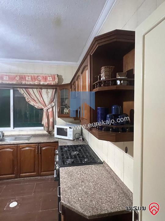 شقة فاخرة طابق اول 165م تشطيب سوبر ديلوكس للبيع في عمان - تلاع العلي