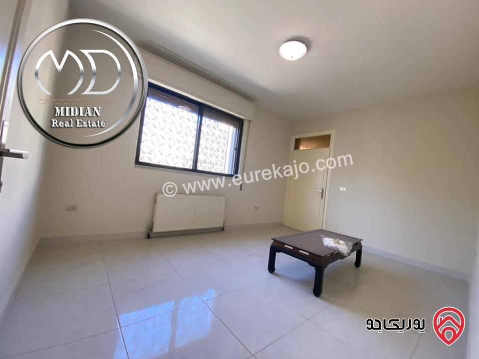 فيلا مستقلة فارغة للايجار في عمان - خلدا مساحة 500م تشطيبات و ديكورات فاخرة بسعر مميز