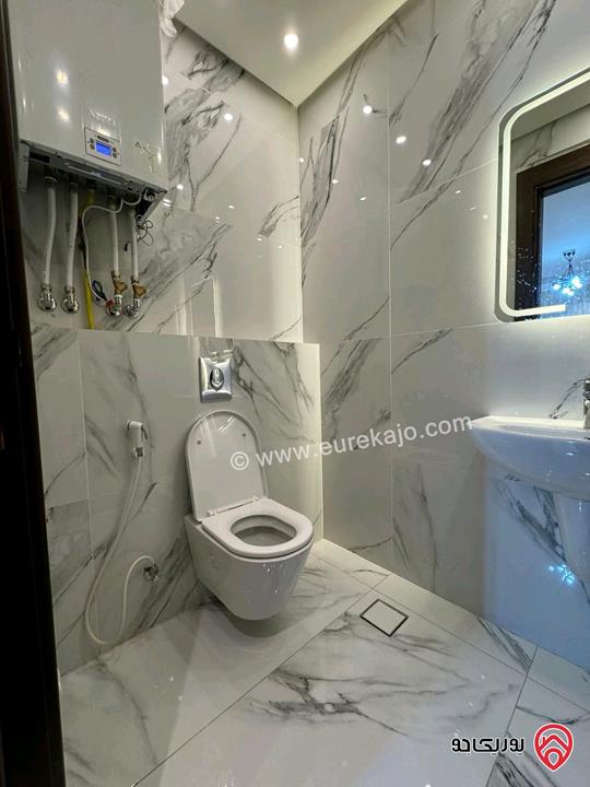 New furnished apartment with a Rooftop of 220 sqm for rent in Amman - Sweifieh (near Al Baraka Mall)