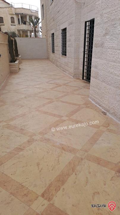 شقة طابق أرضي مساحة 173م داخلي و 160م خارجي للبيع في اربد - ايدون