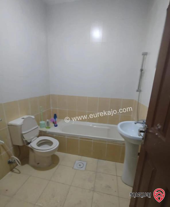 شقة طابق اول مساحة 165م للبيع في عمان - طبربور