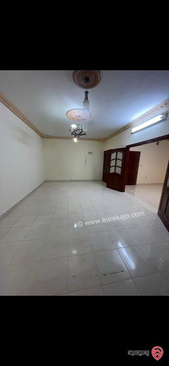 شقة مميزة ضمن بيت مستقل مساحة 200م للإيجار في اربد