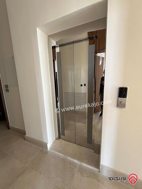 فيلا مساحة الارض 500م مساحة البناء 700م للبيع في عمان - دابوق