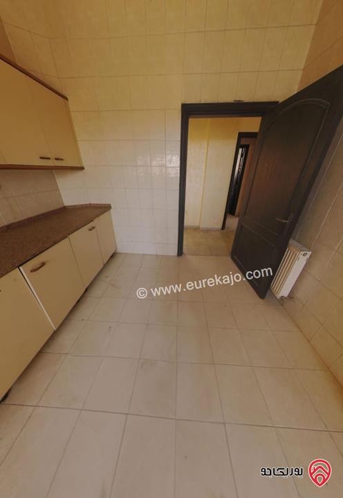 شقة مساحة 144م طابق اول للبيع في عمان - جبل الحسين شارع الجليل