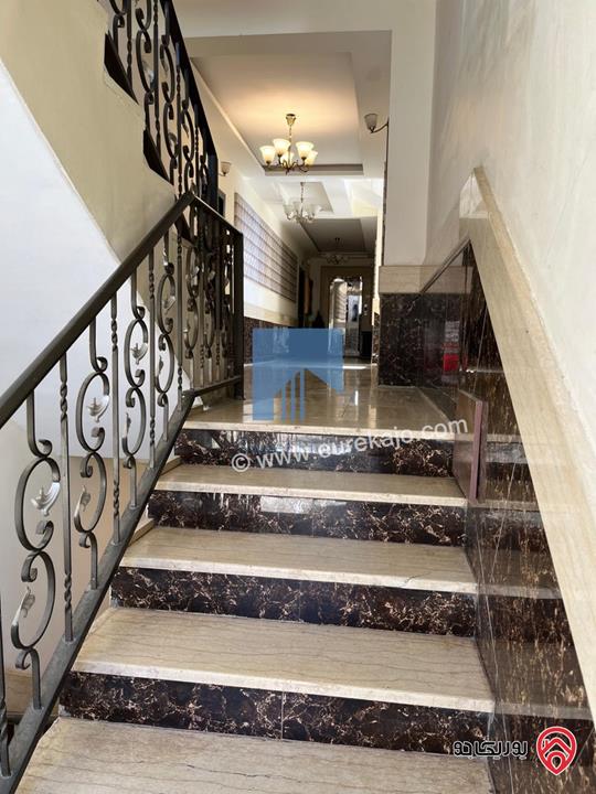 شقة أرضية مفروشة فاخرة للبيع في عمان - الشميساني قرب مستشفى الأردن 80م تشطيب سوبر ديلوكس بسعر مغري