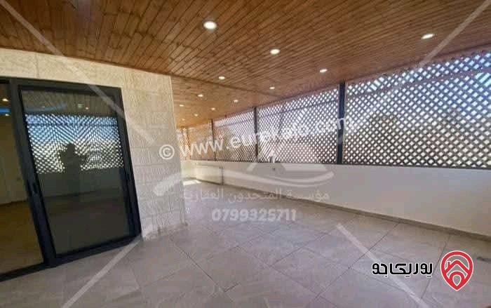 روف من فيلا مساحة 100م للإيجار فارغ في عمان - دابوق