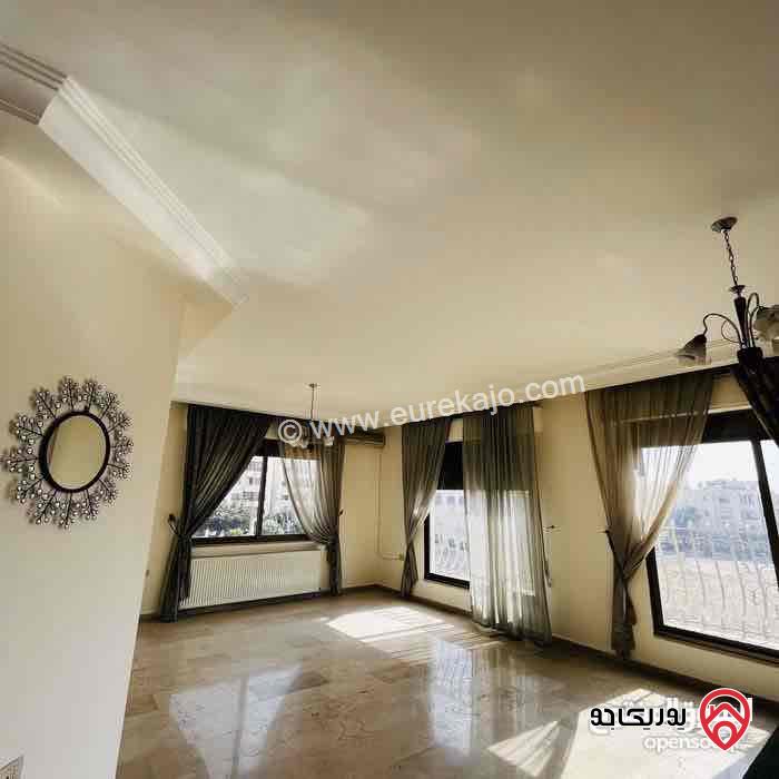 شقة سوبر ديلوكس مساحة 200م للإيجار في عمان - دير غبار