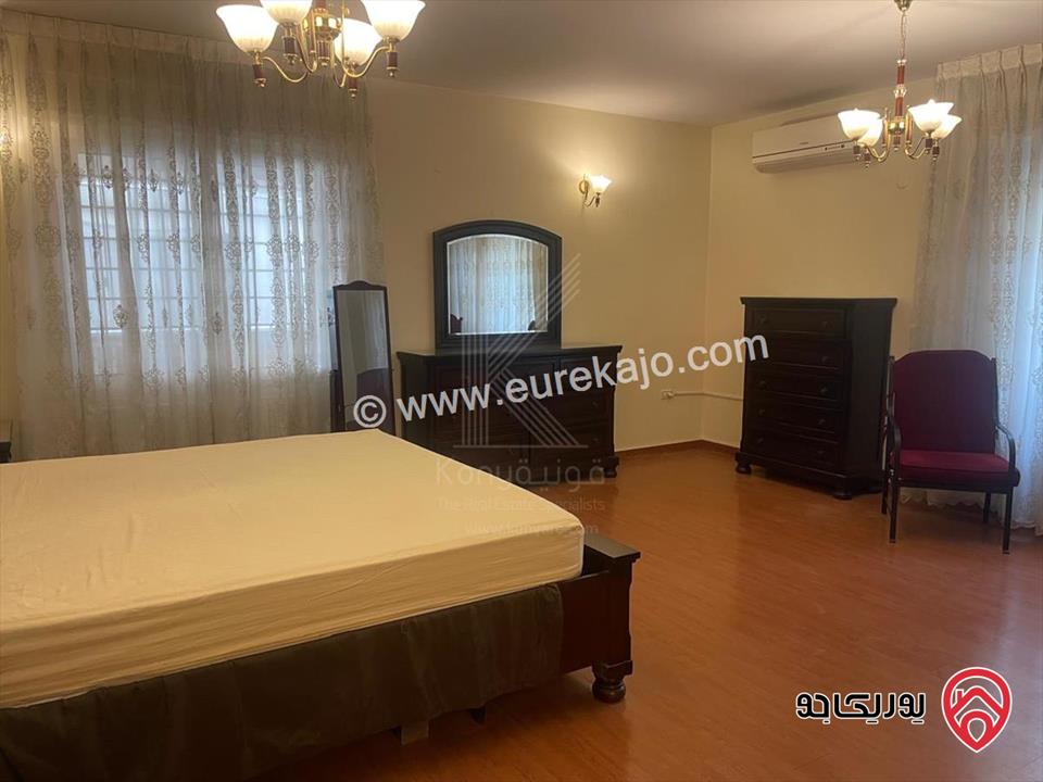 بناية سكنية مميزة مساحة 880م على ارض 764م للبيع في عمان - عبدون