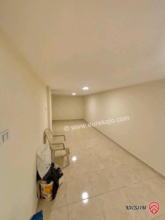 شقة طابق ارضي مساحة 190م للبيع في الزرقاء الجديدة