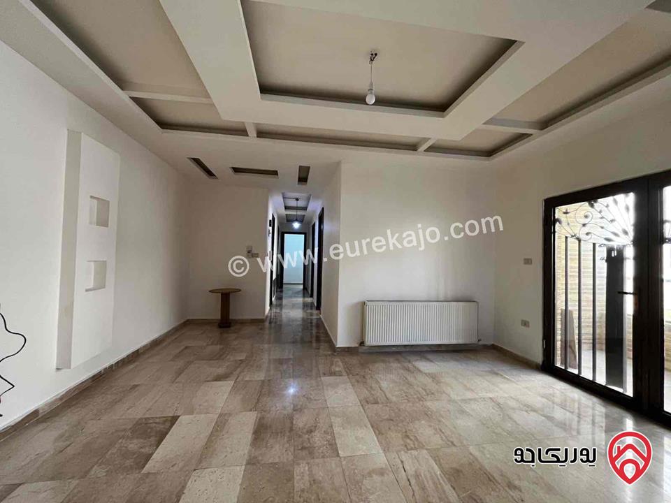 شقة شبه أرضية مساحة 190م للايجار في عمان - خلدا 