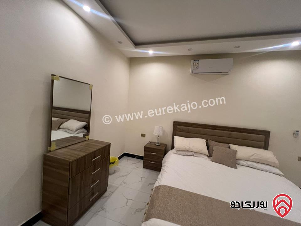 شقة مفروشة أرضية مفروشة مساحة 140م داخلي و 130م خارجي للايجار في عمان - عبدون