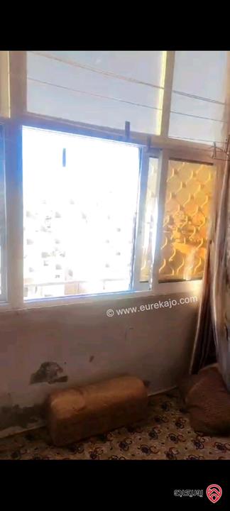شقة سوبر ديلوكس طابق ثاني مساحة 100م مفروزة مطبخ راكب للبيع في عمان - المنارة 