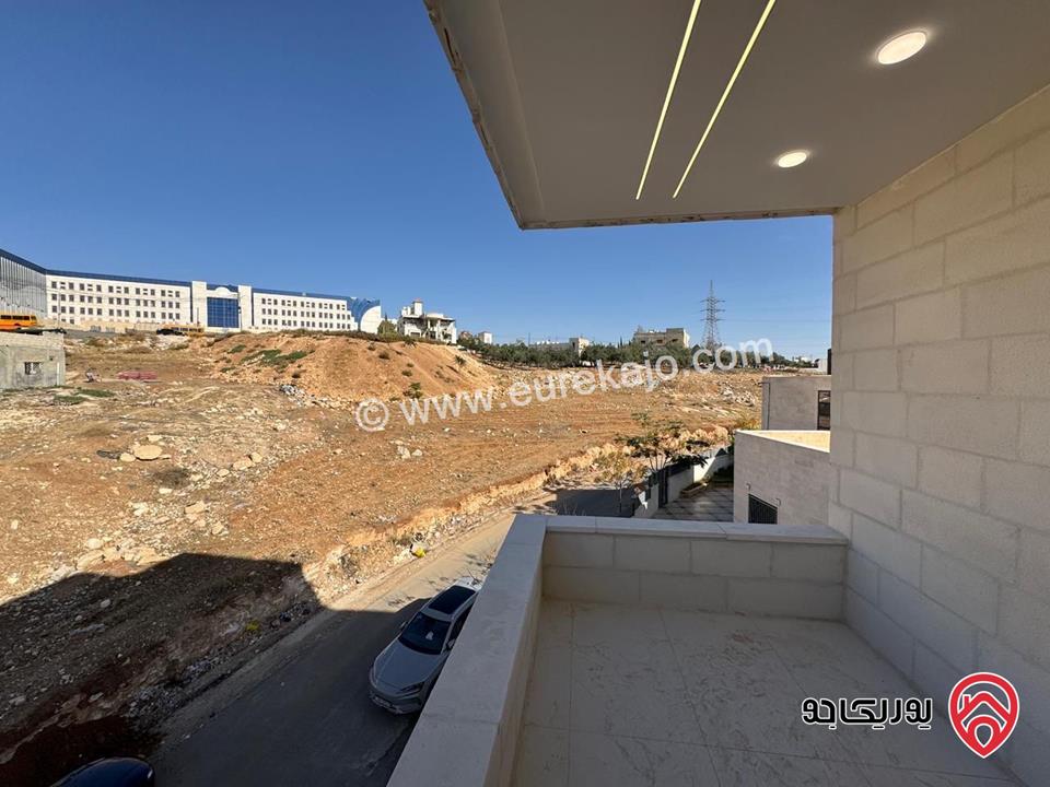 اخر شقتين طابق أرضي مساحة 160م وطابق ثالث دوبلكس مساحة 212م للبيع في عمان - البنيات