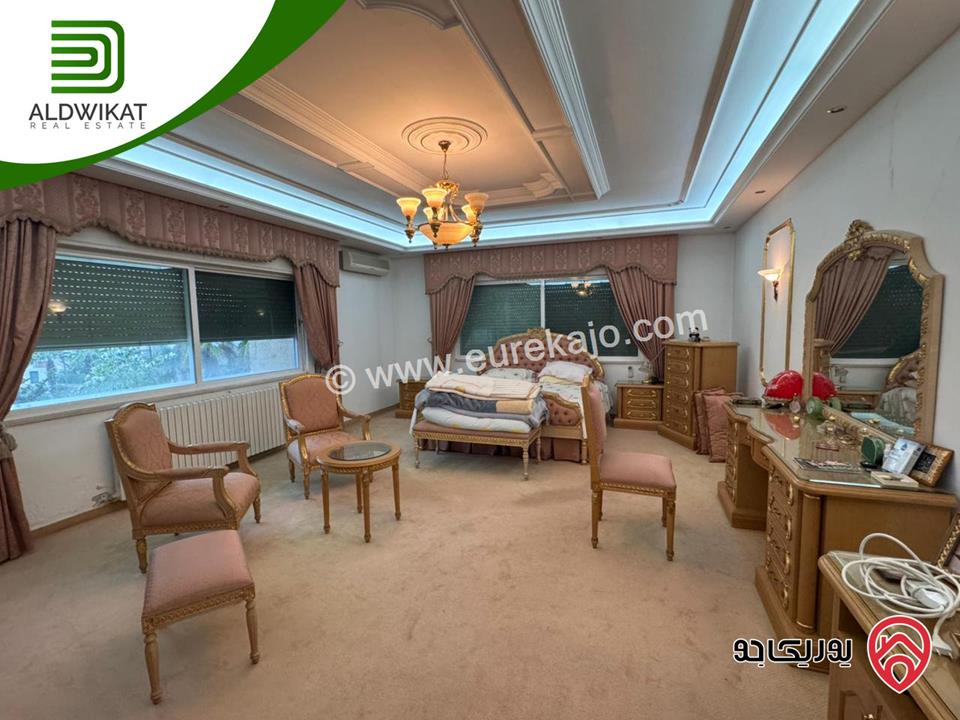 فيلا مستقلة للبيع في عمان - عبدون مساحة الارض 1000 م مساحة البناء 1050 م