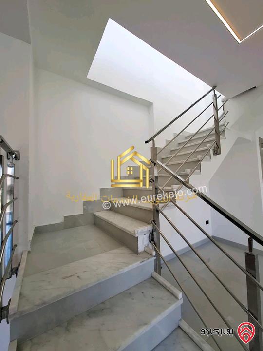 شقة دوبلكس لم تسكن مساحة 170م للايجار في عمان - البنيات 