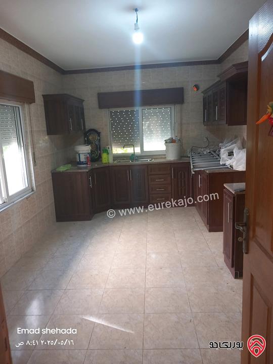 شقة مساحة 100م طابق أول للبيع في عمان - جبل الزهور