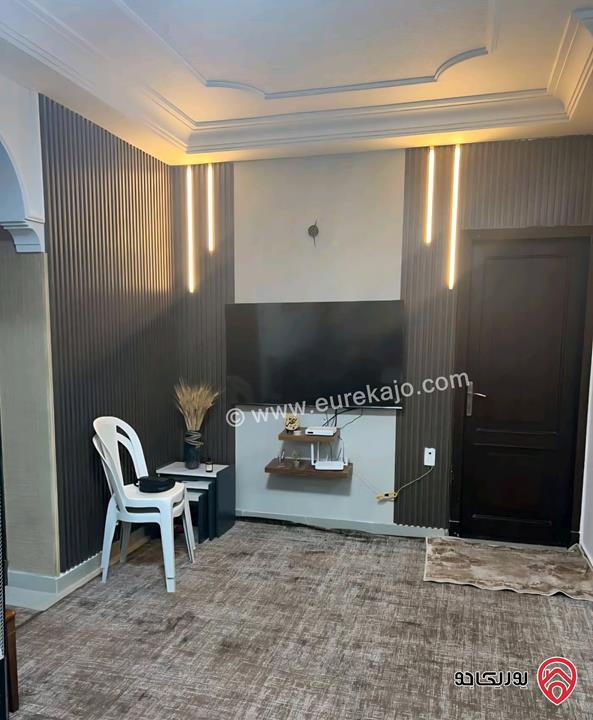 شقة طابق ثالث مساحة 175م للبيع في عمان - خلدا 