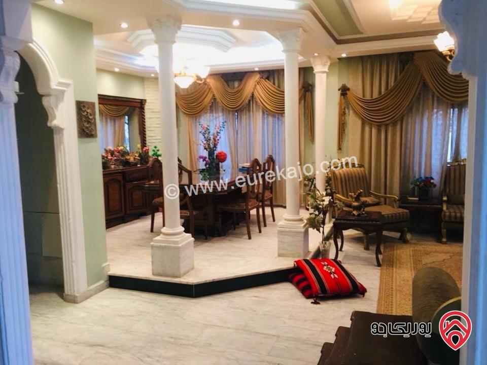 بيت مستقل مساحة 400م على أرض 500م للبيع في عمان - عين الباشا