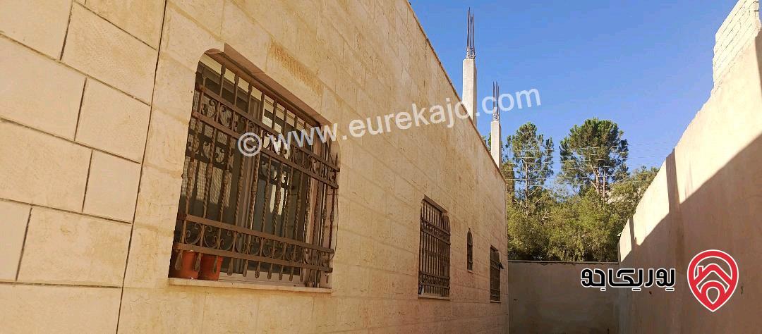 منزل مستقل مساحة 280م على أرض 720م للبيع في عمان - عين الباشا موبص