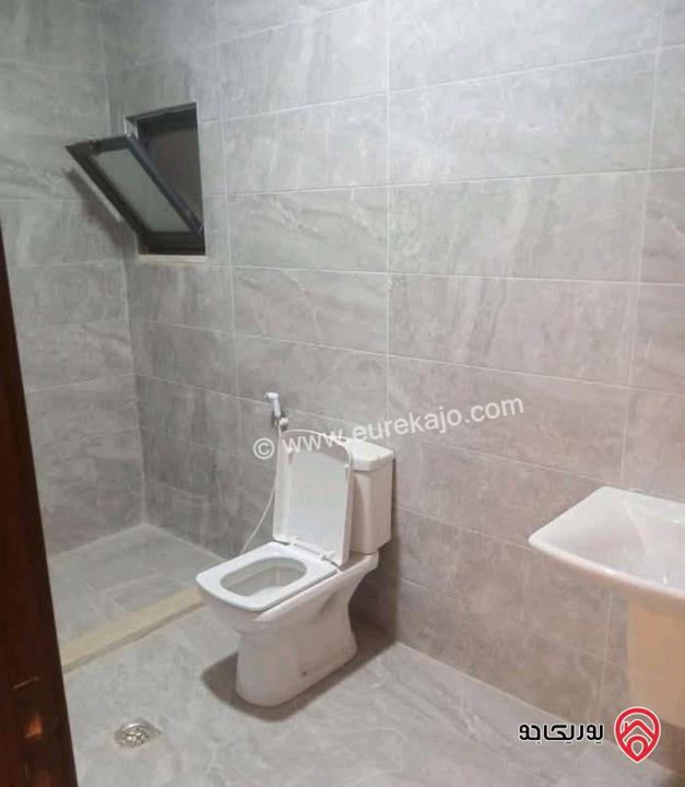 شقة فارغة طابق ثالث مساحة 165م للايجار في عمان - الياسمين  