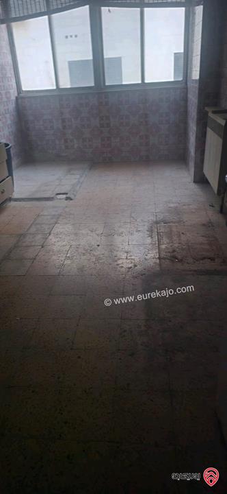 شقة طابق ثاني مساحة 147م للبيع في عمان - ام اذينة