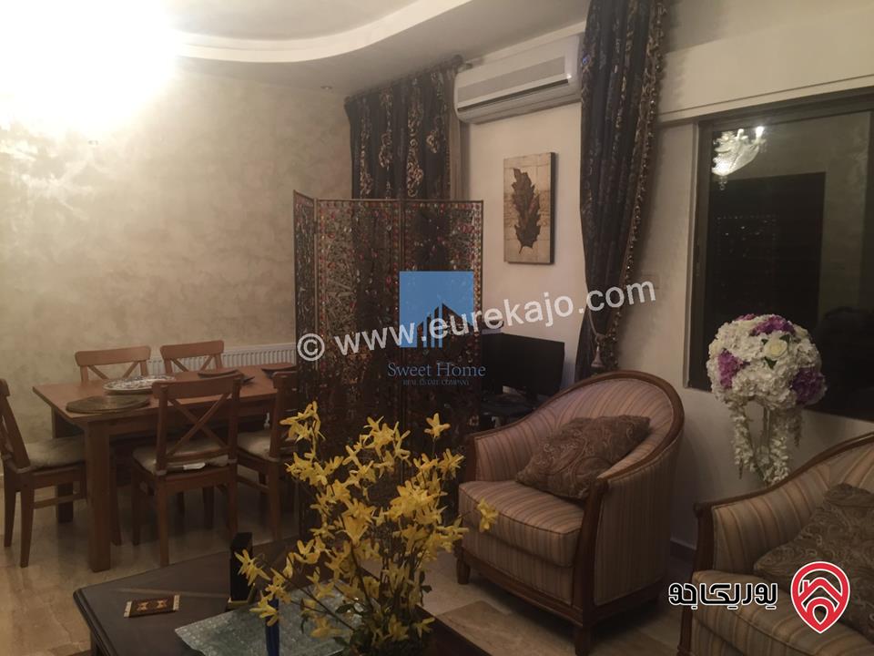 شقة مفروشة طابق ثالث 190م تشطيب سوبر ديلوكس للبيع في عمان - أم السماق