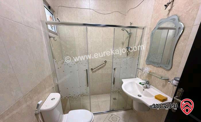 شقة فارغة مساحة 240م طابق أول للايجار في عمان - الرابية