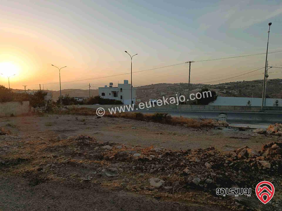 قطعة أرض على شارع الستين مساحة 983م للبيع في السلط قريبة من جامعة البلقاء التطبيقية 